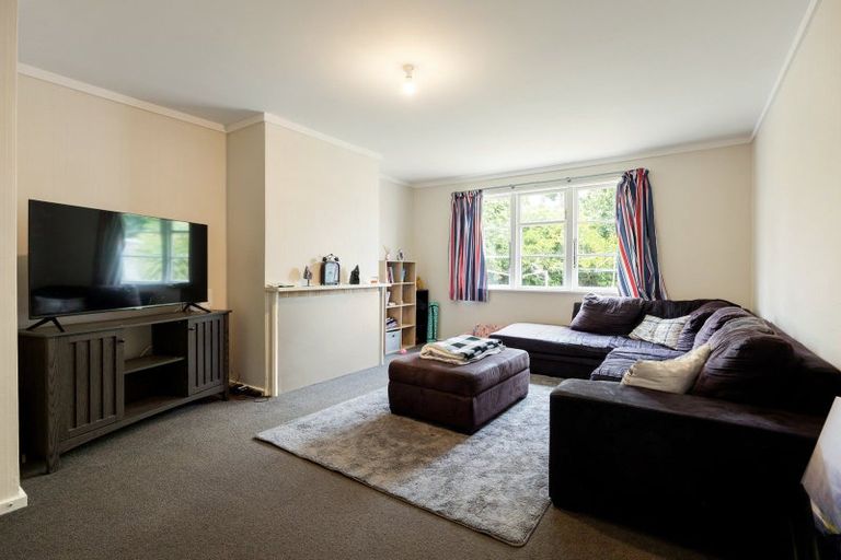 Photo of property in 79 Fairfield Road, Fairfield, Hamilton, 3214