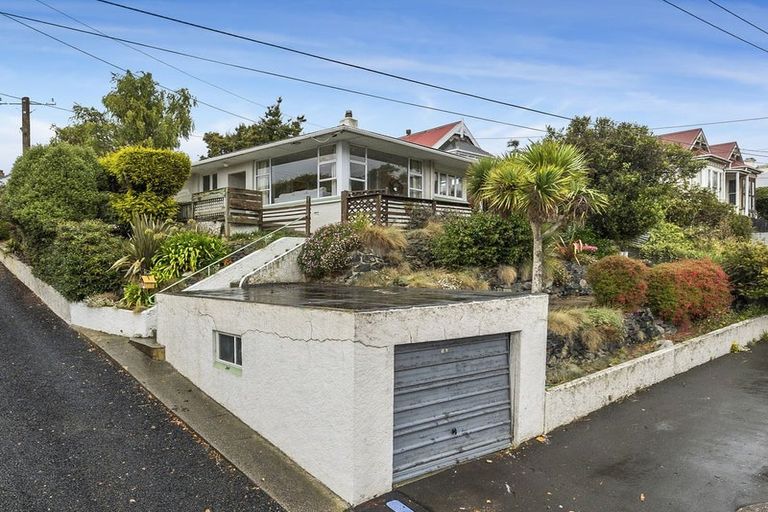Photo of property in 369 South Road, Caversham, Dunedin, 9012