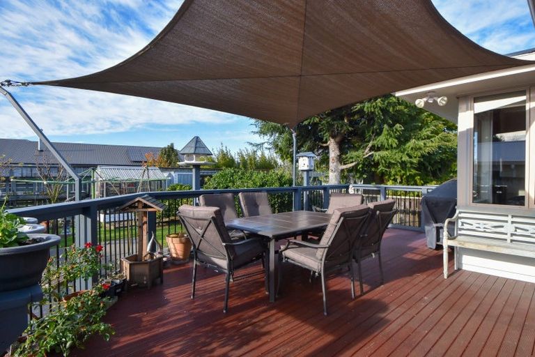 Photo of property in 240 High Street North, Carterton, 5713