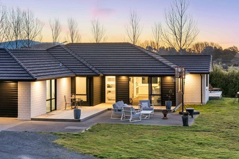 Photo of property in 6 Hadfield Road, Peka Peka, Waikanae, 5391