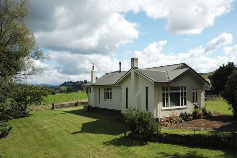 Photo of property in 1091 Torere Road, Taoroa Junction, Taihape, 4793