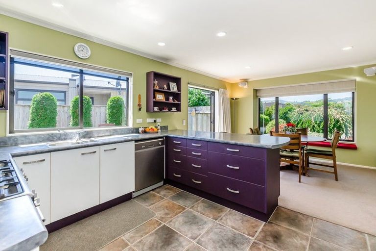 Photo of property in 23 Consort Close, Paraparaumu Beach, Paraparaumu, 5032