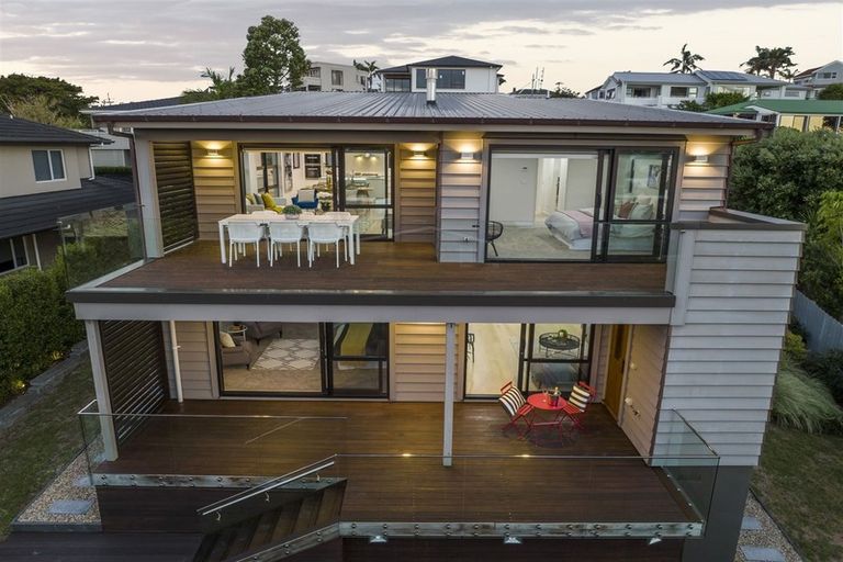 Photo of property in 102b Mellons Bay Road, Mellons Bay, Auckland, 2014