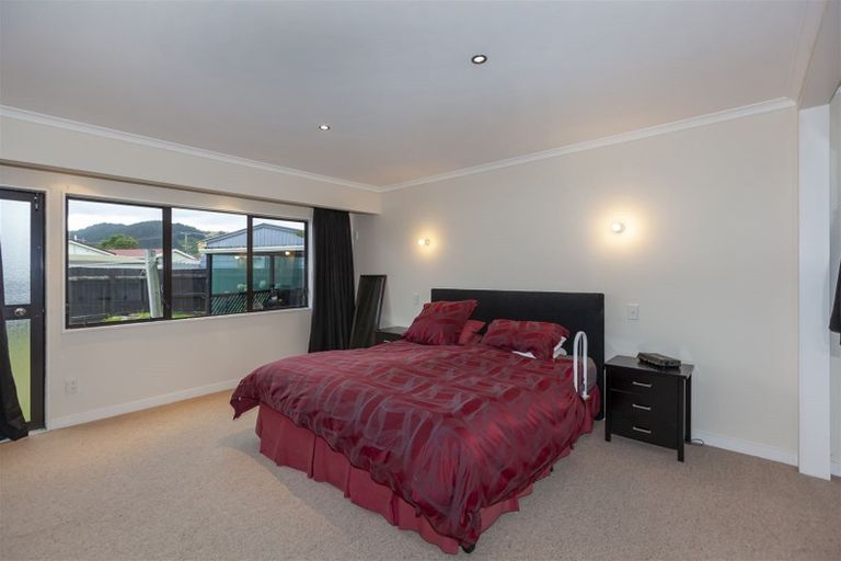 Photo of property in 31 Linwood Drive, Paraparaumu, 5032