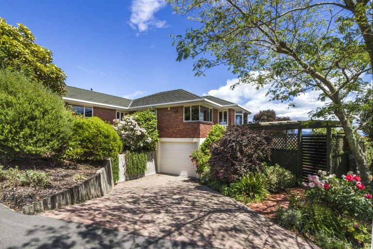 Photo of property in 2 View Mount, Stoke, Nelson, 7011