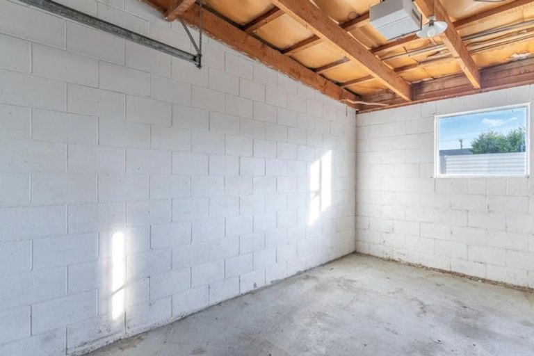 Photo of property in 5b Anne Street, Winton, 9720