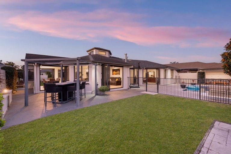 Photo of property in 6 Palazzo Drive, Papamoa Beach, Papamoa, 3118