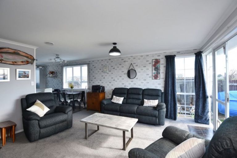 Photo of property in 18 Orwell Crescent, Newfield, Invercargill, 9812