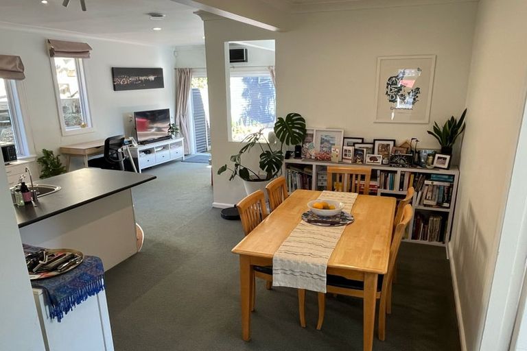 Photo of property in 1/44 Ribble Street, Island Bay, Wellington, 6023