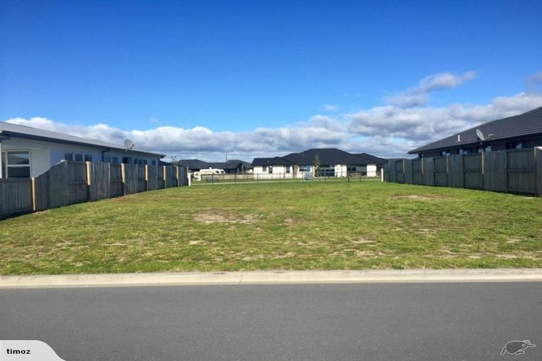 Photo of property in 46 Te Kio Crescent, Papamoa Beach, Papamoa, 3118