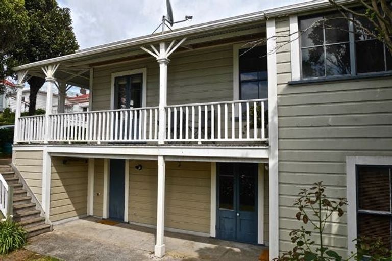 Photo of property in 4 Nikau Street, Newtown, Wellington, 6021