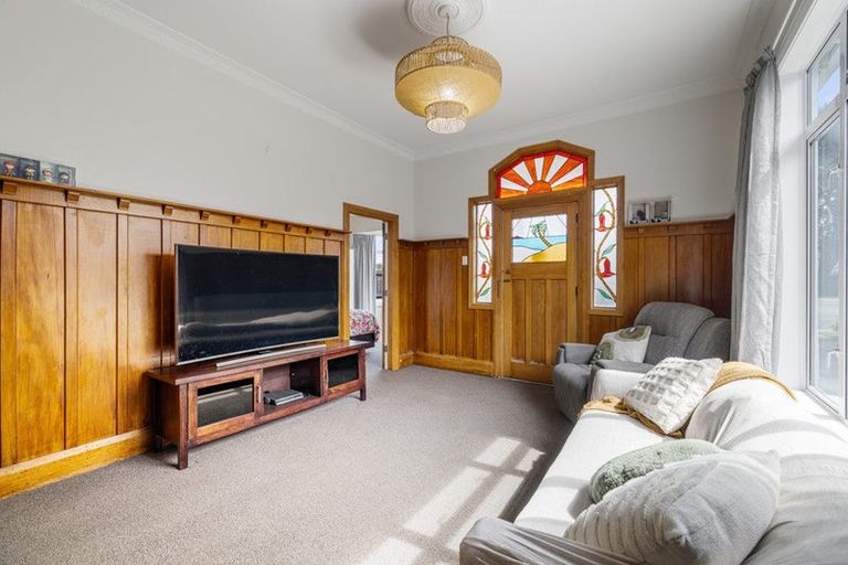 Photo of property in 111 Oram Avenue, New Brighton, Christchurch, 8061