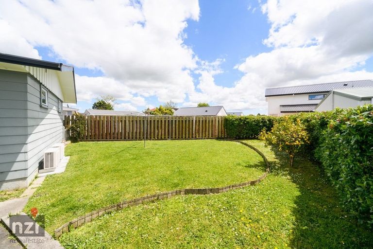 Photo of property in 6 Oban Place, Awapuni, Palmerston North, 4412