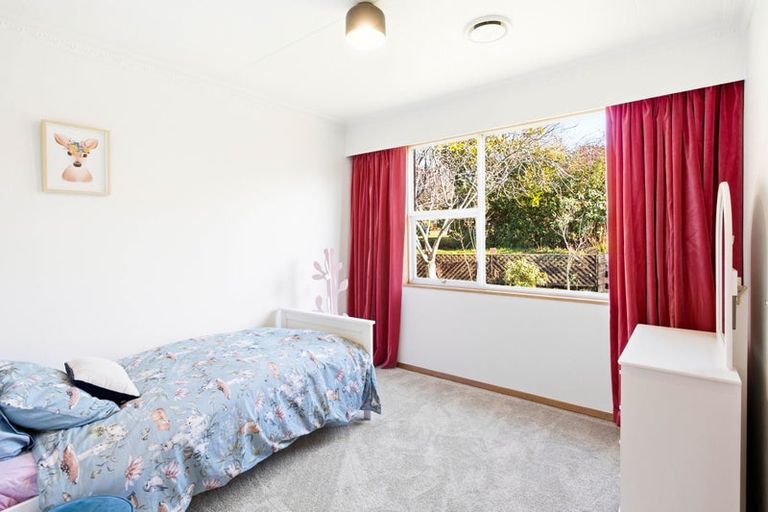 Photo of property in 31 Kennedy Road, Fairfield, Dunedin, 9018