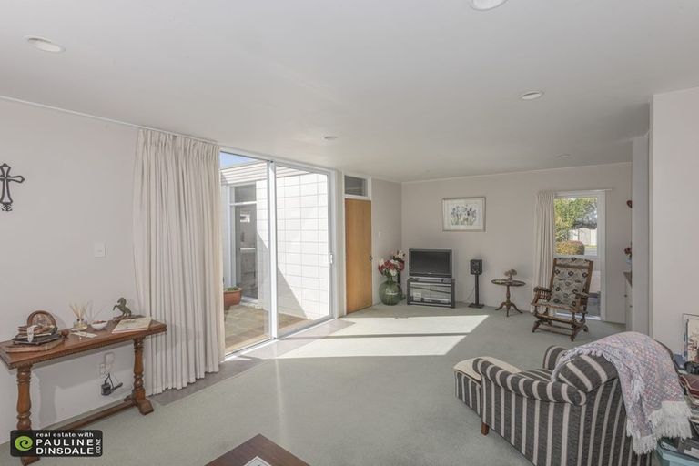 Photo of property in 11 Carlton Crescent, Te Kamo, Whangarei, 0112