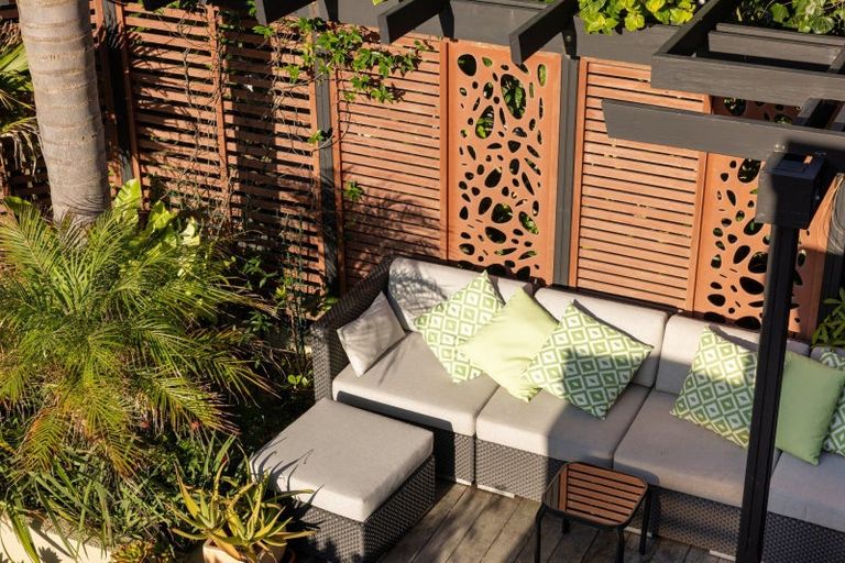 Photo of property in 323c Oceanbeach Road, Mount Maunganui, 3116