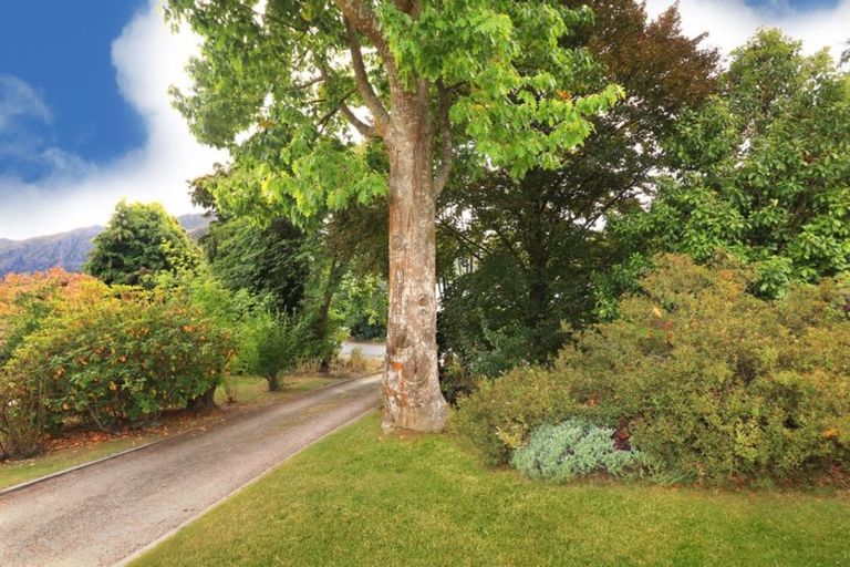 Photo of property in 1 Kent Street, Arrowtown, 9302