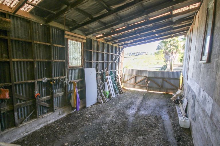 Photo of property in 2239a State Highway 12, Paparoa, 0571