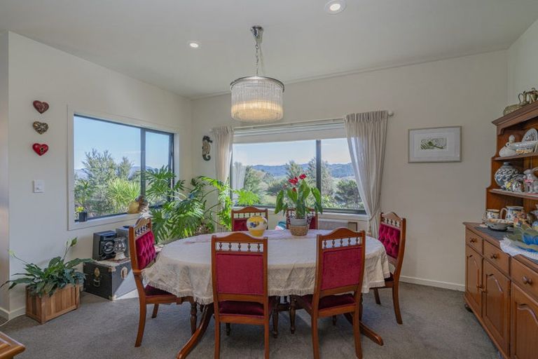 Photo of property in 69 Centennial Drive, Whitianga, 3510