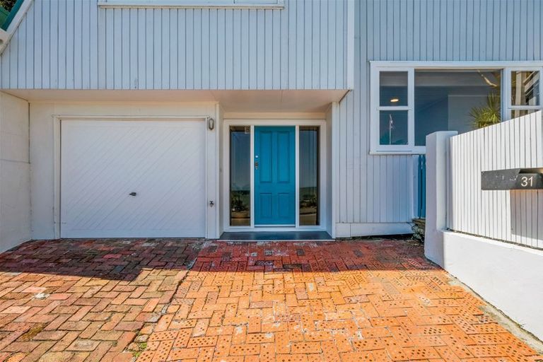 Photo of property in 31 Moana Road, Plimmerton, Porirua, 5026