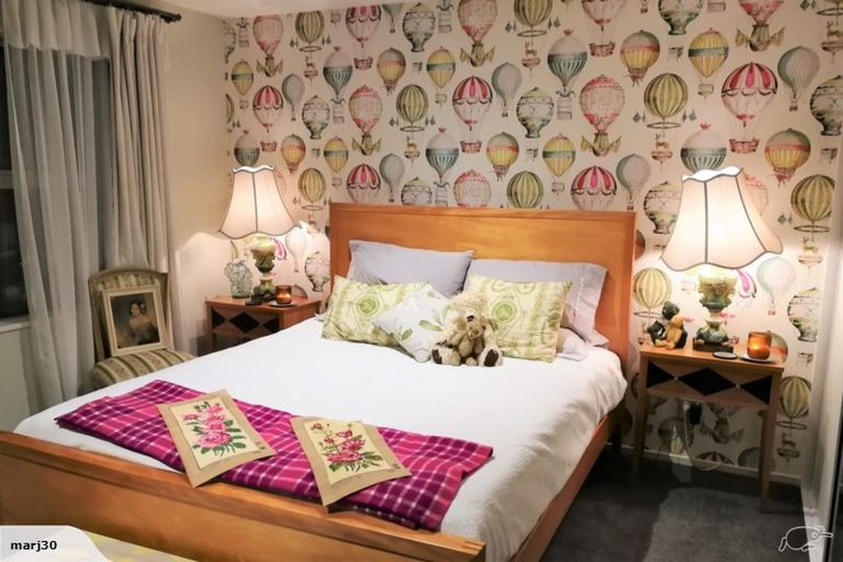 Photo of property in 1 Simeon Quay, Lyttelton, 8082