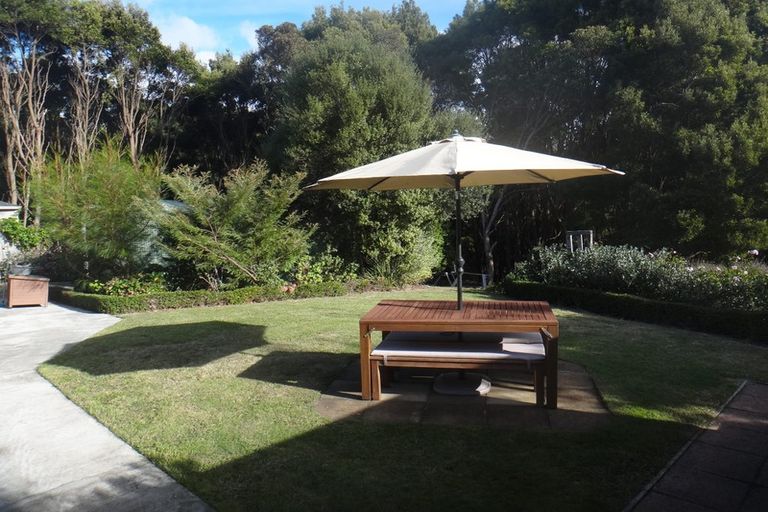 Photo of property in 135 Ballantyne Road, Poraiti, Napier, 4182