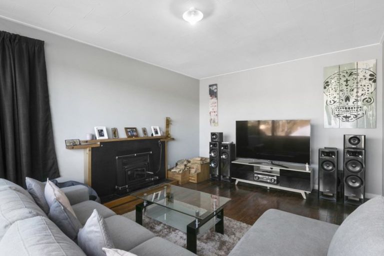 Photo of property in 25 Jellicoe Crescent, Kaikorai, Dunedin, 9010