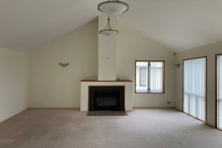 Photo of property in 12a Imran Terrace, Khandallah, Wellington, 6035