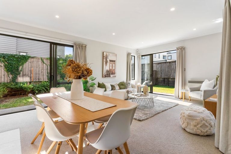 Photo of property in 1 Saltmarsh Road, Hobsonville, Auckland, 0616