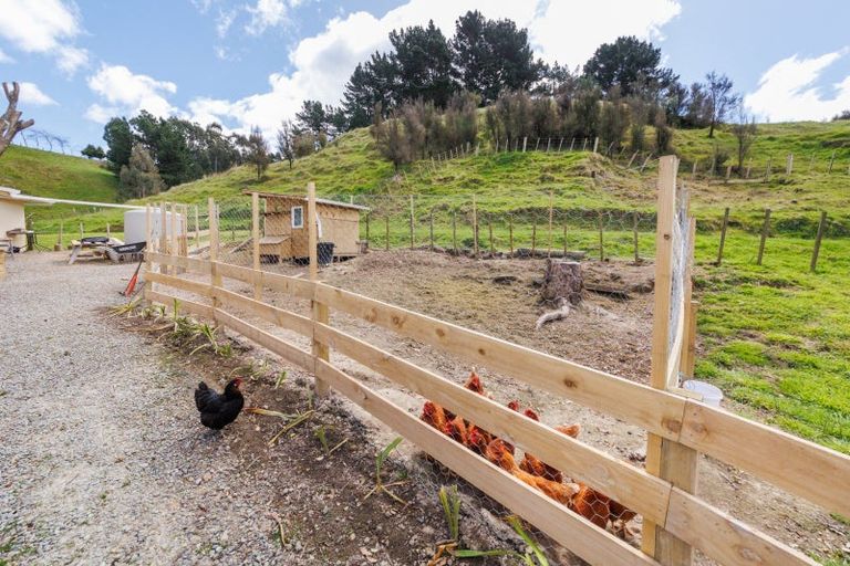 Photo of property in 275 Pohangina Road, Ashhurst, 4884