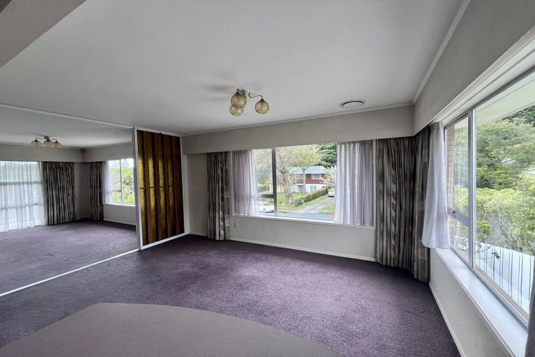 Photo of property in 22 Kahurangi Place, Hillpark, Auckland, 2102