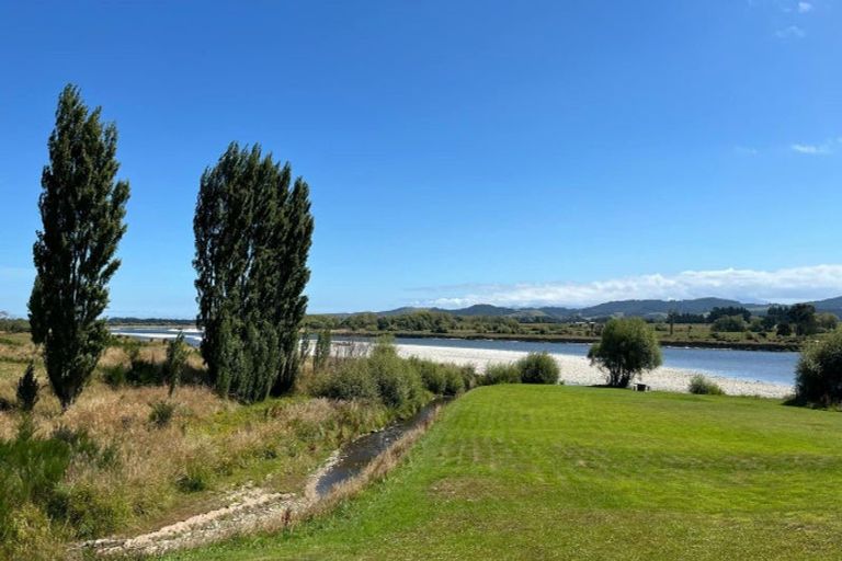 Photo of property in 24 Sneyd Street, Tuatapere, 9620