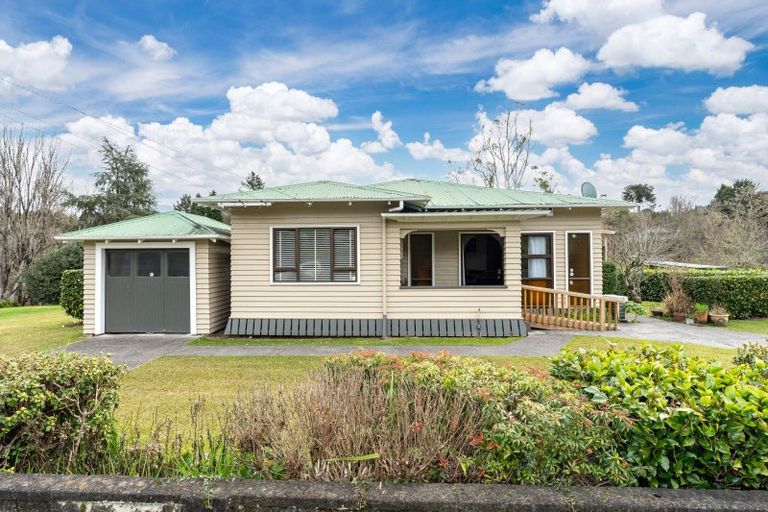Photo of property in 38 Golf Road, Taumarunui, 3920