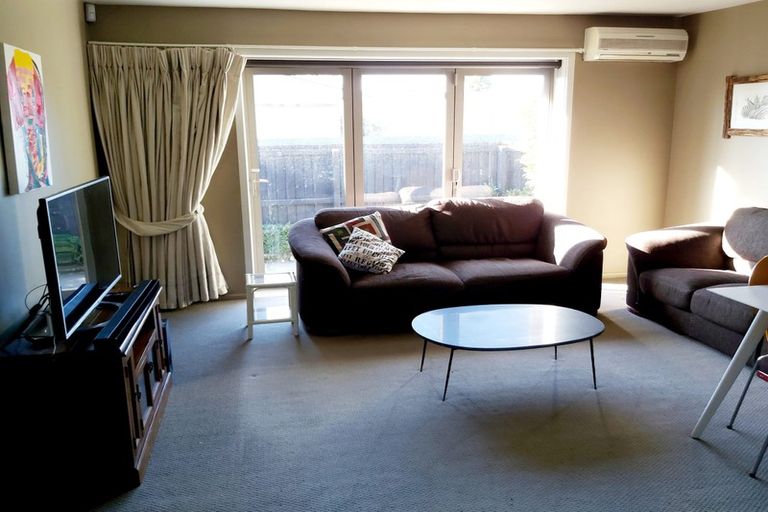 Photo of property in 212a Grahams Road, Burnside, Christchurch, 8053