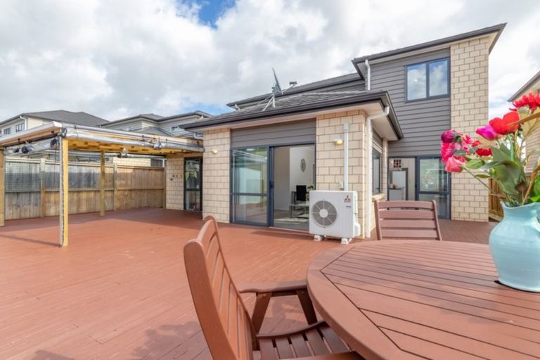 Photo of property in 14 Aster Place, Flat Bush, Auckland, 2019