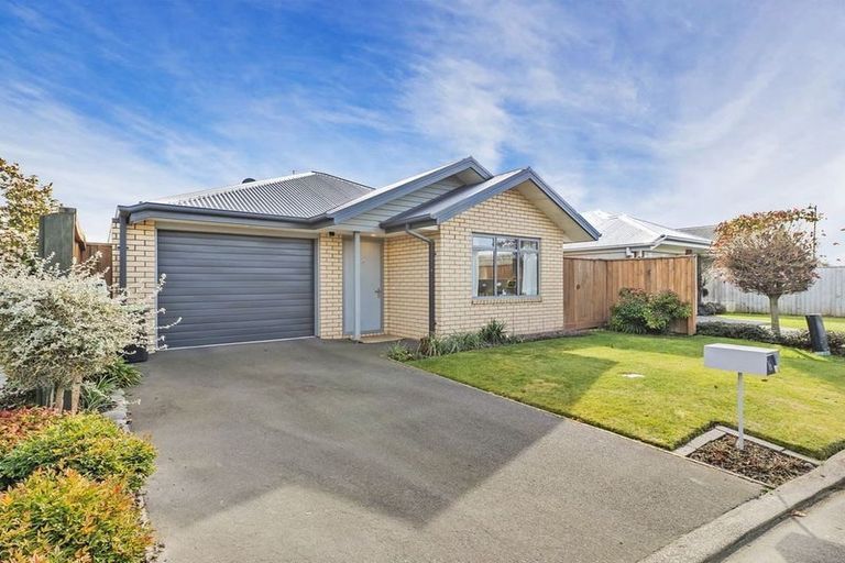 Photo of property in 16 Venerable Terrace, Yaldhurst, Christchurch, 8042