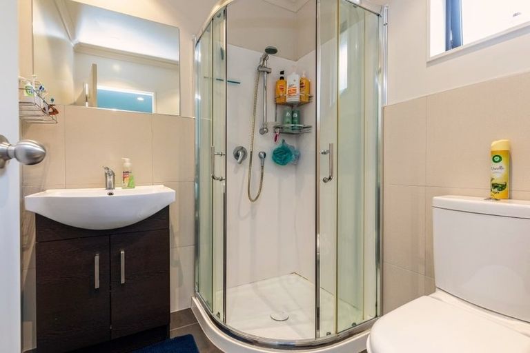 Photo of property in 45f Brandon Road, Glen Eden, Auckland, 0602