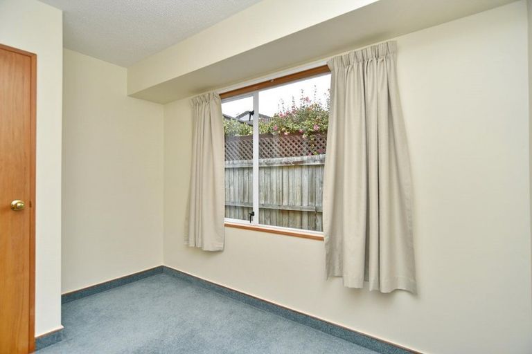 Photo of property in 23a Althorp Place, Avonhead, Christchurch, 8042