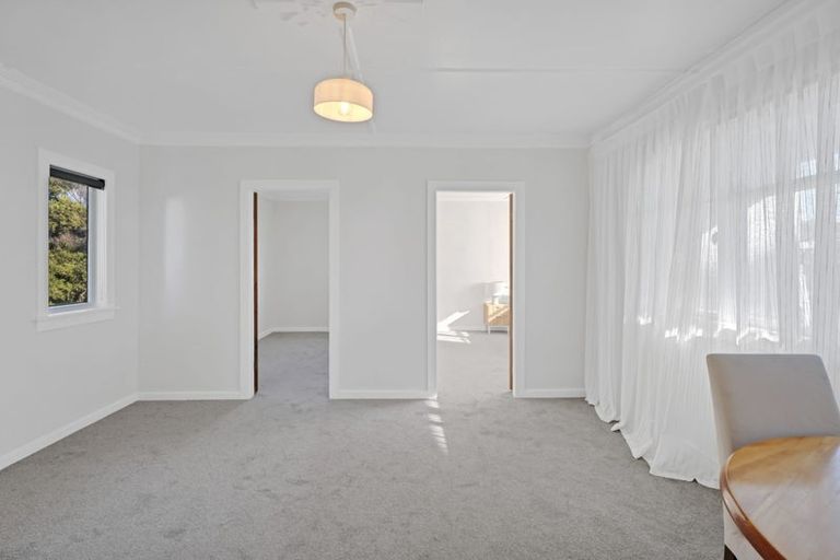 Photo of property in 359 Saint Aubyn Street, Moturoa, New Plymouth, 4310
