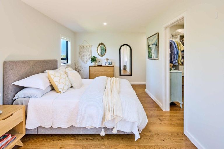 Photo of property in 2 Pukeko Lane, Carterton, 5713