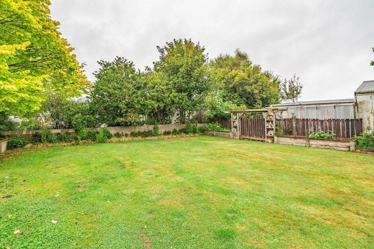 Photo of property in 15 Ritchie Street, Richmond, Invercargill, 9810