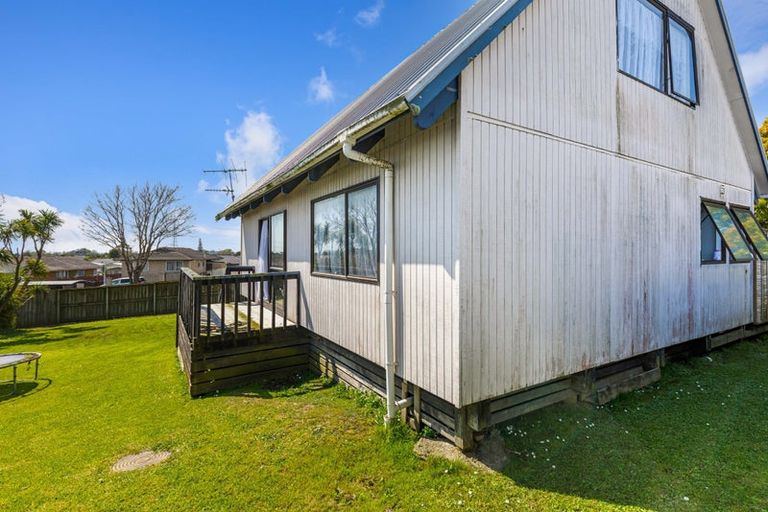 Photo of property in 1/127 Boundary Road, Clover Park, Auckland, 2019