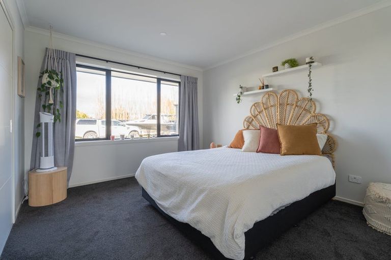 Photo of property in 1 Kereru Lane, Gore, 9710