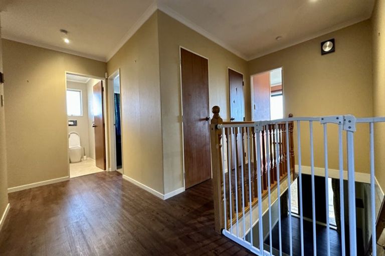 Photo of property in 21 Alleyne Court, Brown Owl, Upper Hutt, 5018