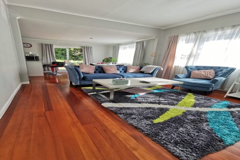 Photo of property in 13a Nandana Drive, Glen Eden, Auckland, 0602