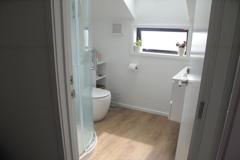 Photo of property in 2/21 Siddal Place, Richmond, Christchurch, 8013