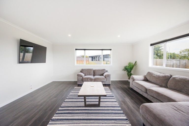 Photo of property in 7 Gibraltar Way, Fitzherbert, Palmerston North, 4410