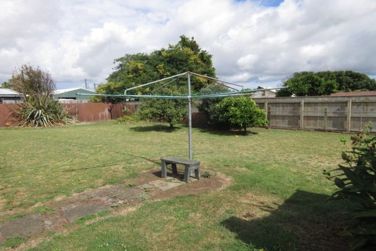 Photo of property in 30 Liverpool Street, Levin, 5510