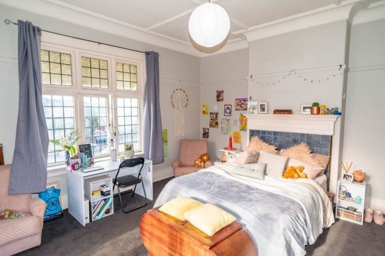 Photo of property in 33 Park Street, North Dunedin, Dunedin, 9016