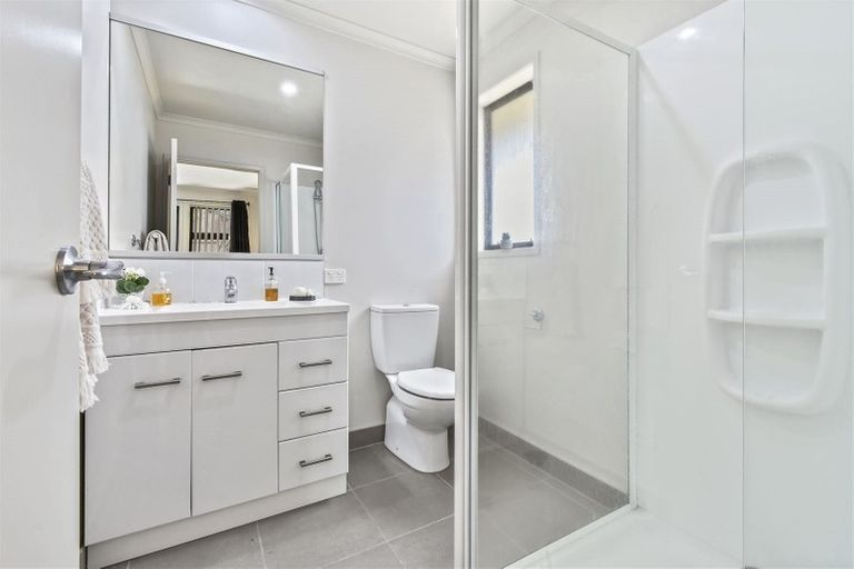 Photo of property in 41 Sunningdale Street, Wattle Downs, Auckland, 2103